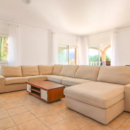 Con Piscina Privada - Cometa Iii 20j