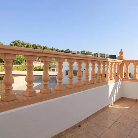 Con Piscina Privada - Cometa Iii 20j *
